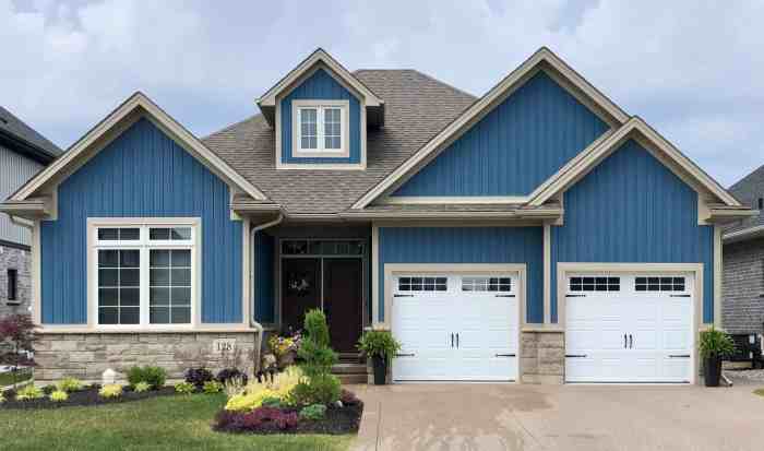 Blue siding house